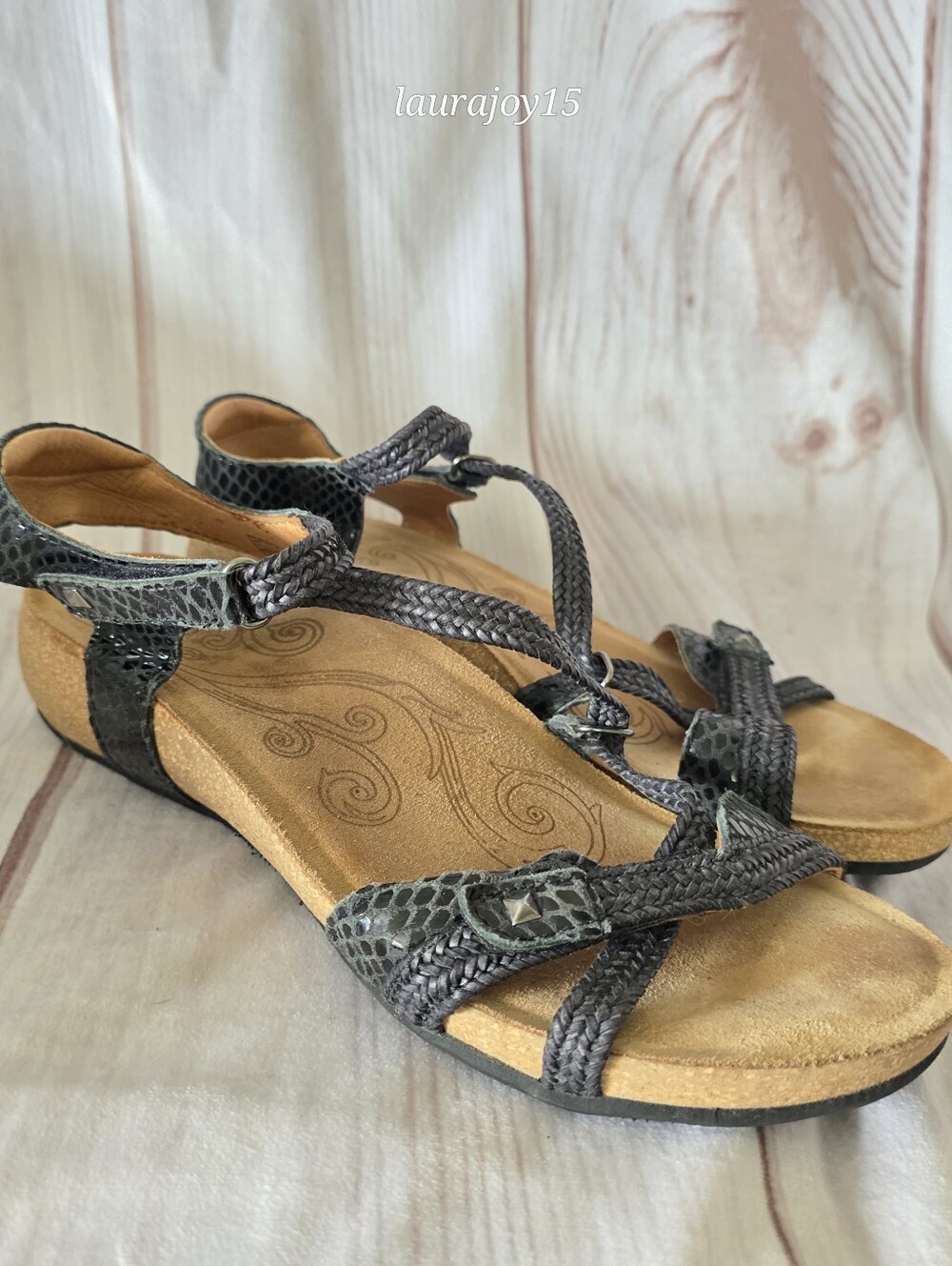 Taos Trulie Wedge Strappy Sandals Black Snakeskin Woven Leather Womens Size 10